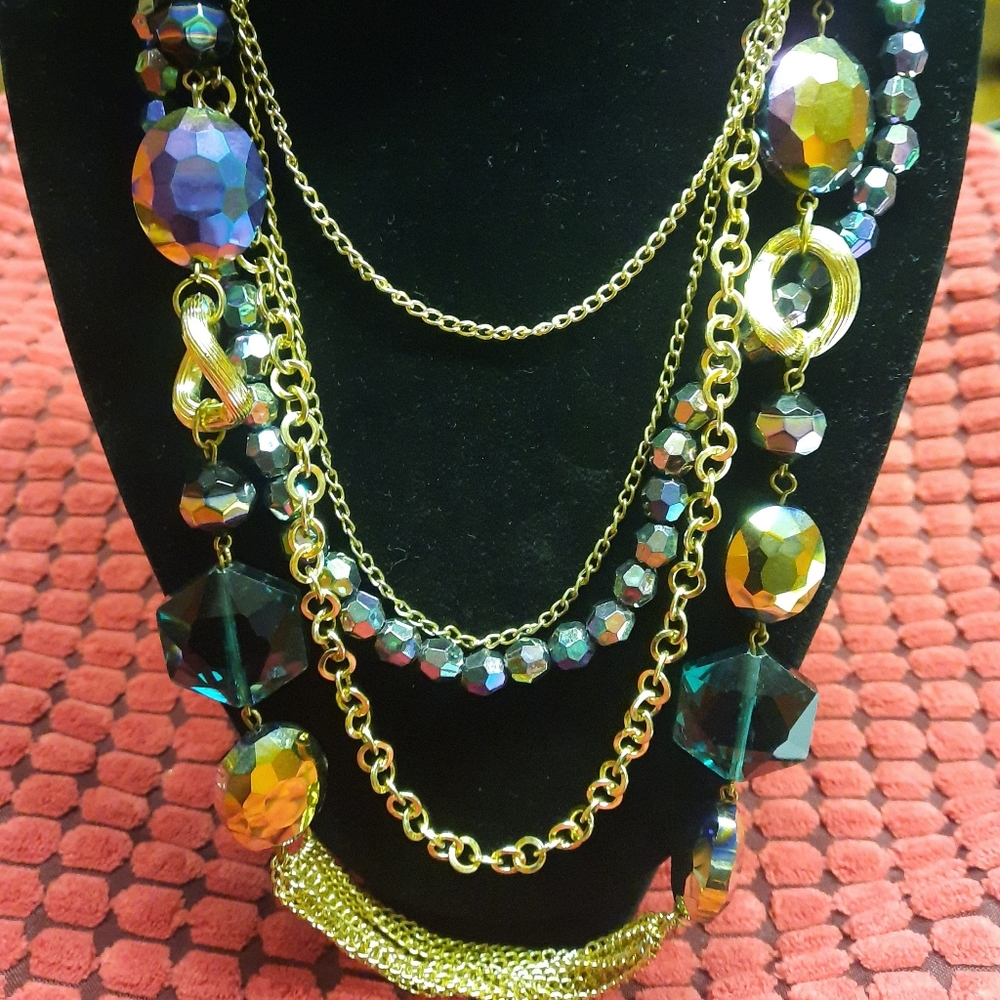 Host pick  1.2023 🤗🥳🤯💯💥😁NWOT REDUCE  Women Felicia jewerly